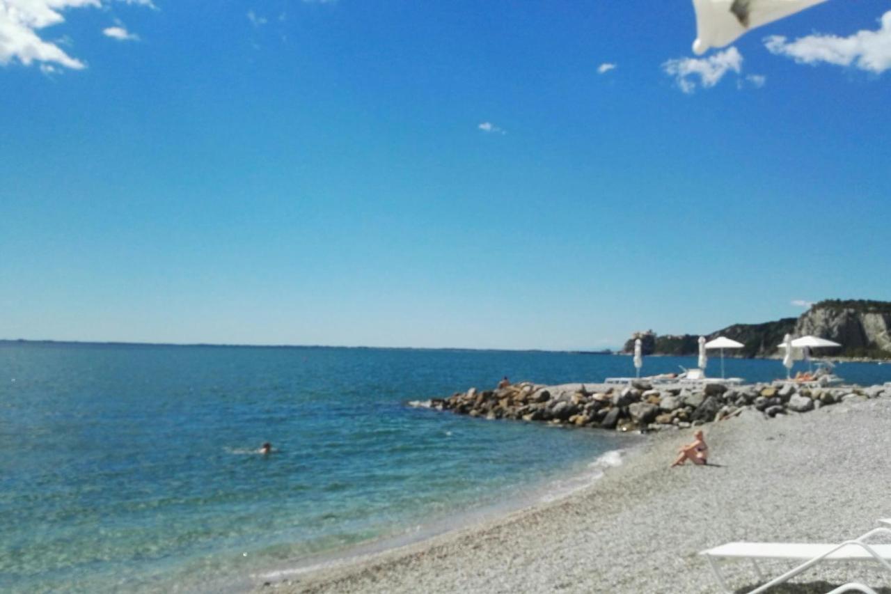 Hotel Casa Lenka Malchina Zewnętrze zdjęcie